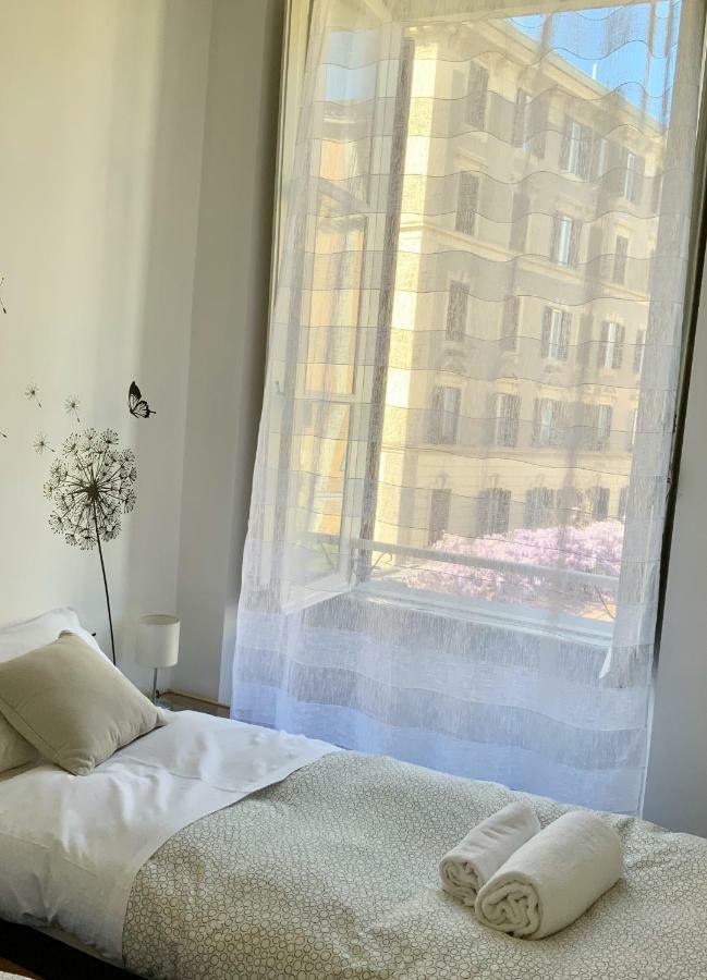 Le Rondini A Hébergement de vacances Rome